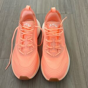 NWOB APL techloom zipline sneakers!